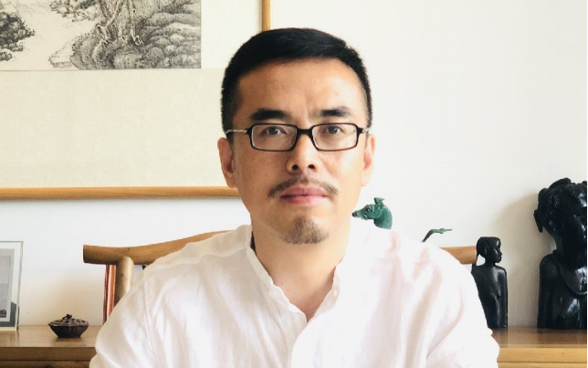 信達(dá)電通董事長王春龍:用光溫暖世界