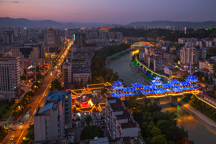 恩施春節亮燈登上多家媒體熒屏!